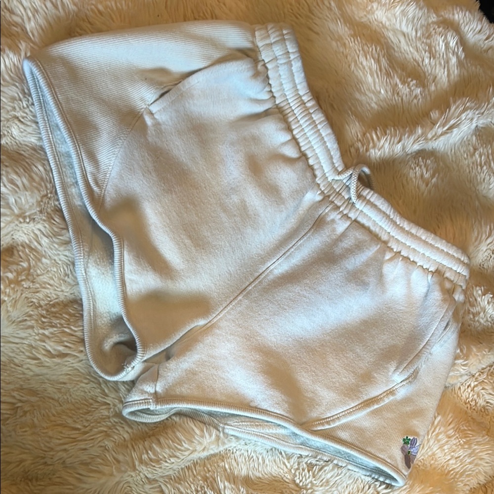Cozy White -Pink Brand- Shorts